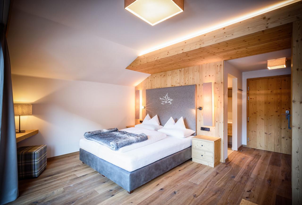 Hotel & Chalets Edelweiss Madonna  Dış mekan fotoğraf