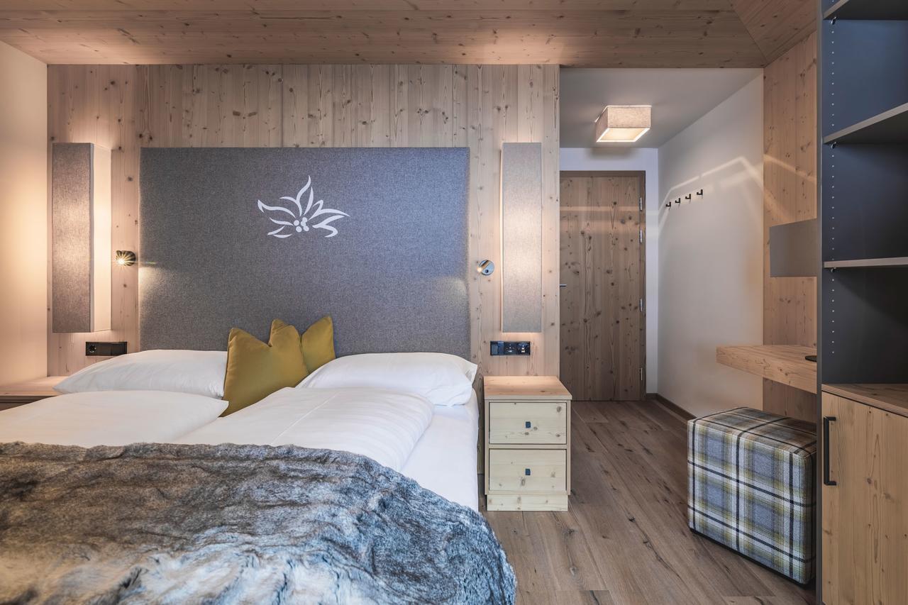 Hotel & Chalets Edelweiss Madonna  Dış mekan fotoğraf